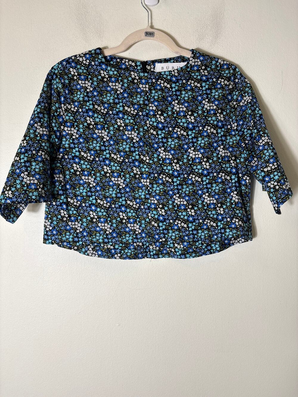 Buru Blue Mini Floral Half Sleeve Top Sz S